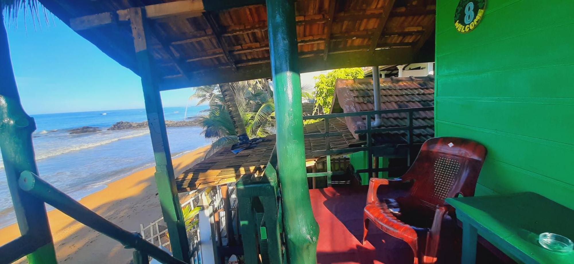 Luna Beach Home & Cabanas Galle Bilik gambar